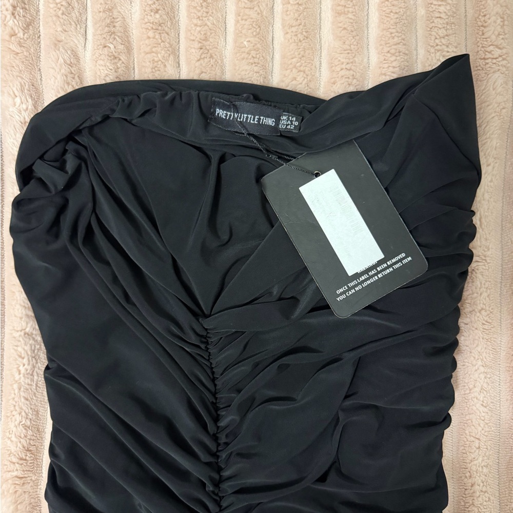 NWT PrettyLittleThing- Black Ruched Bodycon Maxi Dress - Picture 2 of 2
